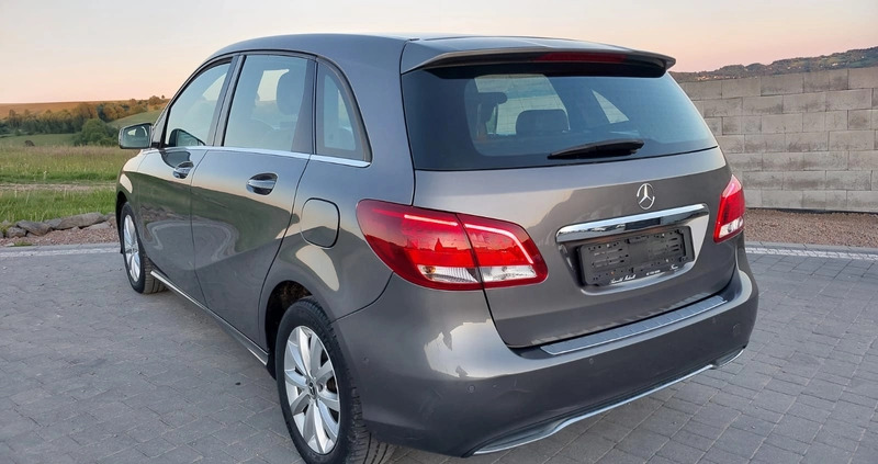 Mercedes-Benz Klasa B cena 55700 przebieg: 98000, rok produkcji 2018 z Oborniki Śląskie małe 79